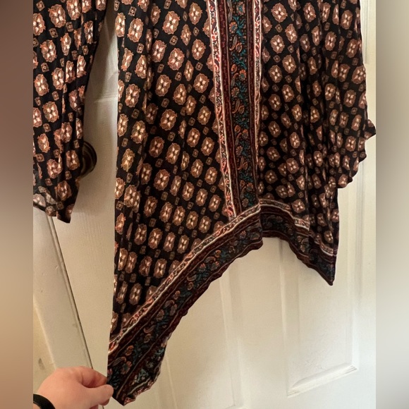 Lightweight Linen Boho / Aztec Long-Sleeve Short Dress - Picture 3 of 7